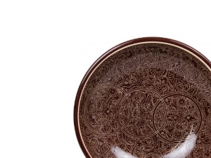 Коричневый орнамент